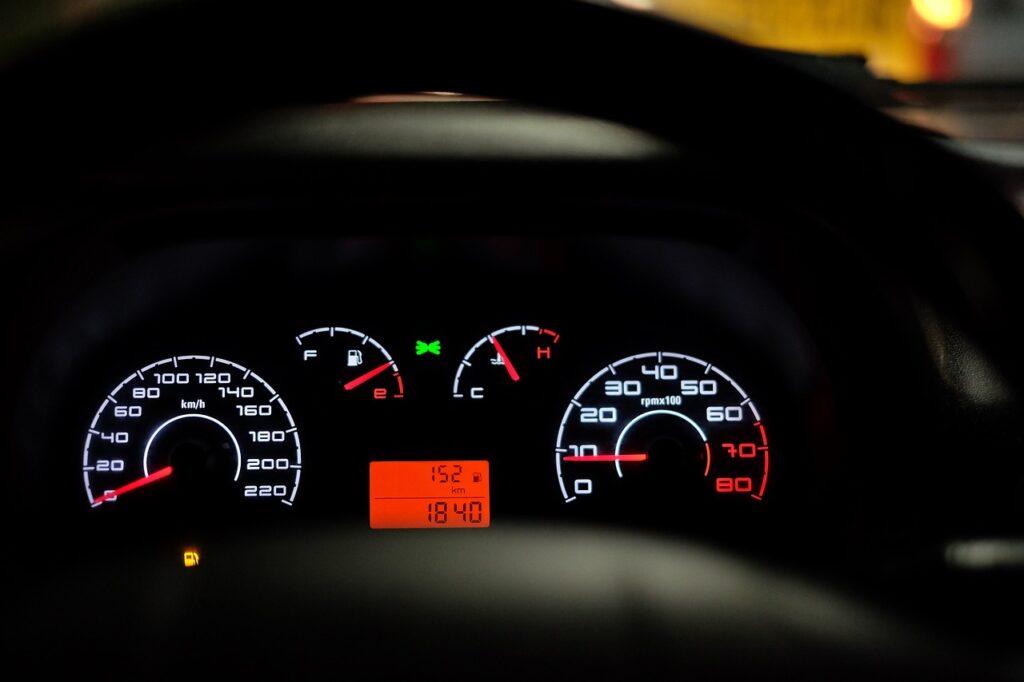 car dashboard, car wallpapers, speedometer-2667434.jpg